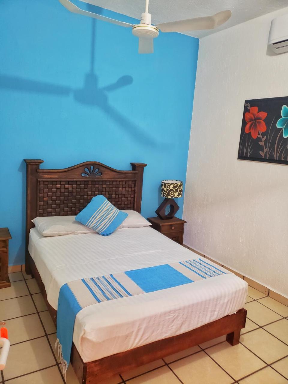 מלון סנטה קרוז הואטולקו Casa De Huespedes Cielito Lindo מראה חיצוני תמונה
